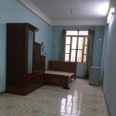 Cho thuê nhà ngõ 140 Đông Thiên, Hoàng Mai, 35m2 x 5 tầng. 3 ngủ, 9.5 triệu vào đầu tháng 8